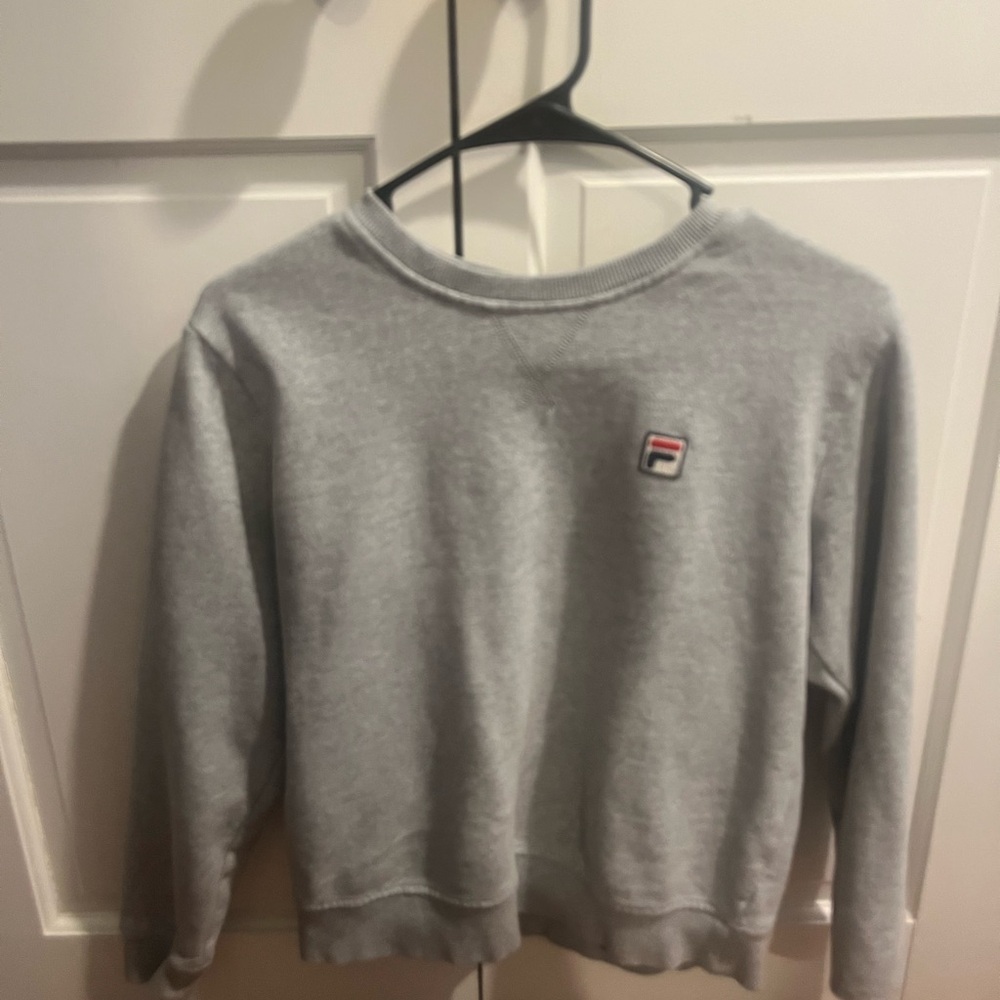 Vintage Fila Women's Classic Gray Crew Neck Sweater